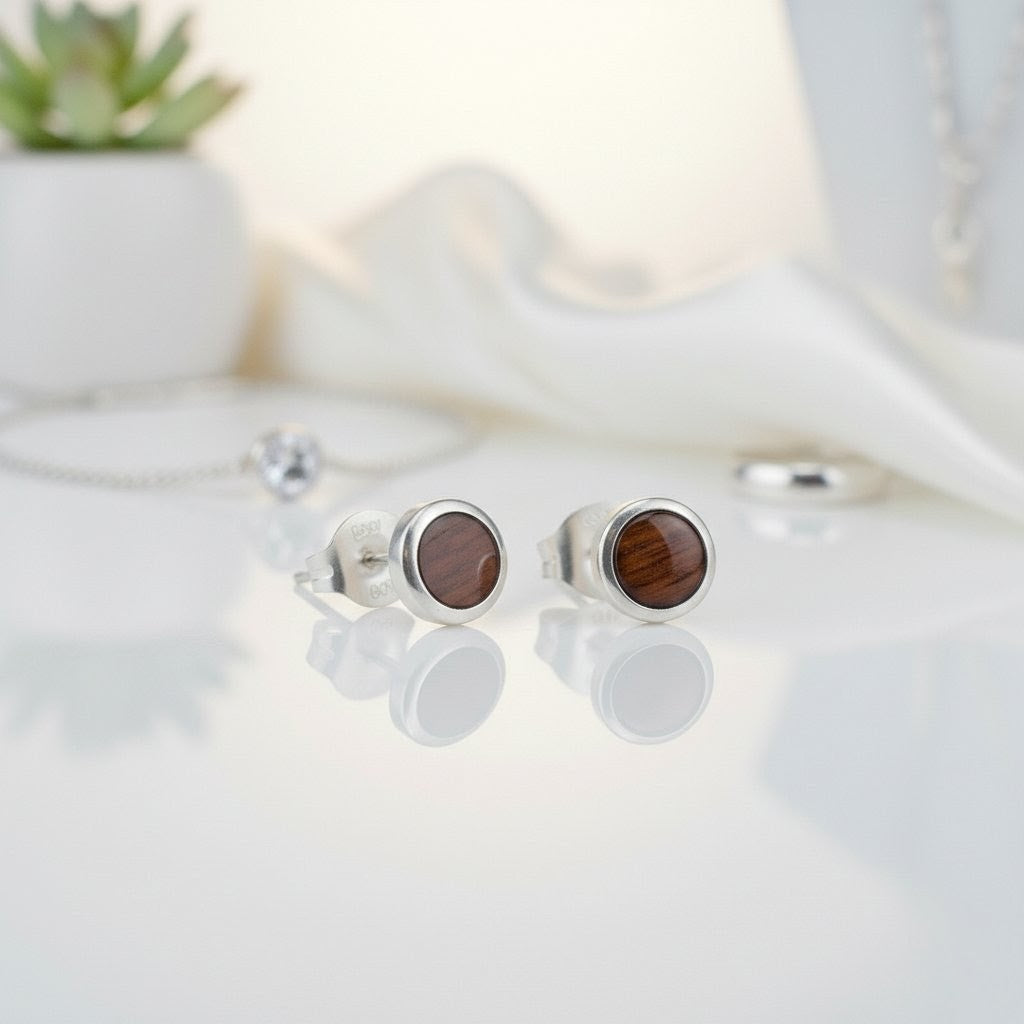 コアウッドラウンドピアス(ロジウムコーティング) 【4-0495】