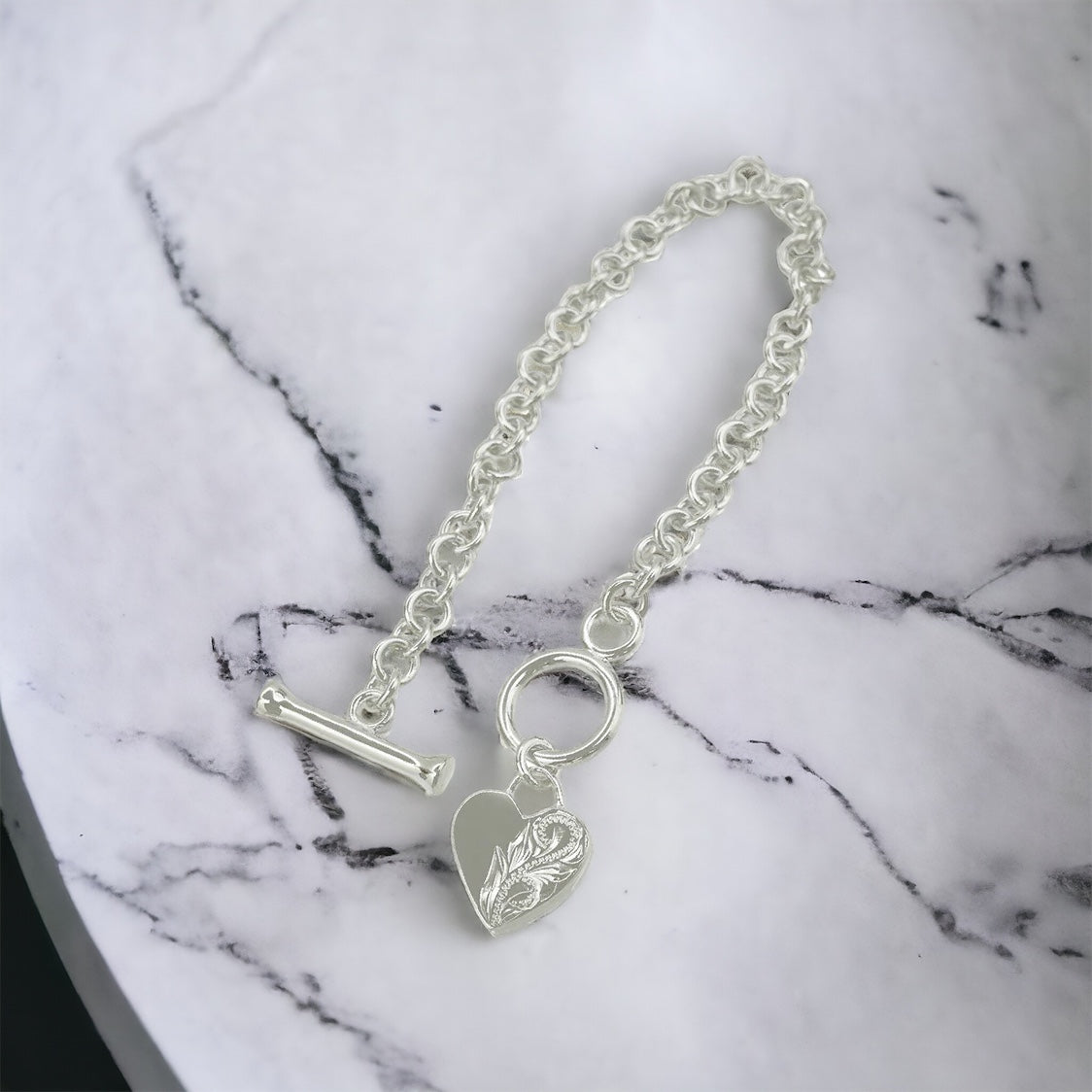 スクロールハートチャーム付チェーンブレスレット【5-1040】