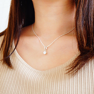 スクロールベイル CZペンダント 【2-1838】