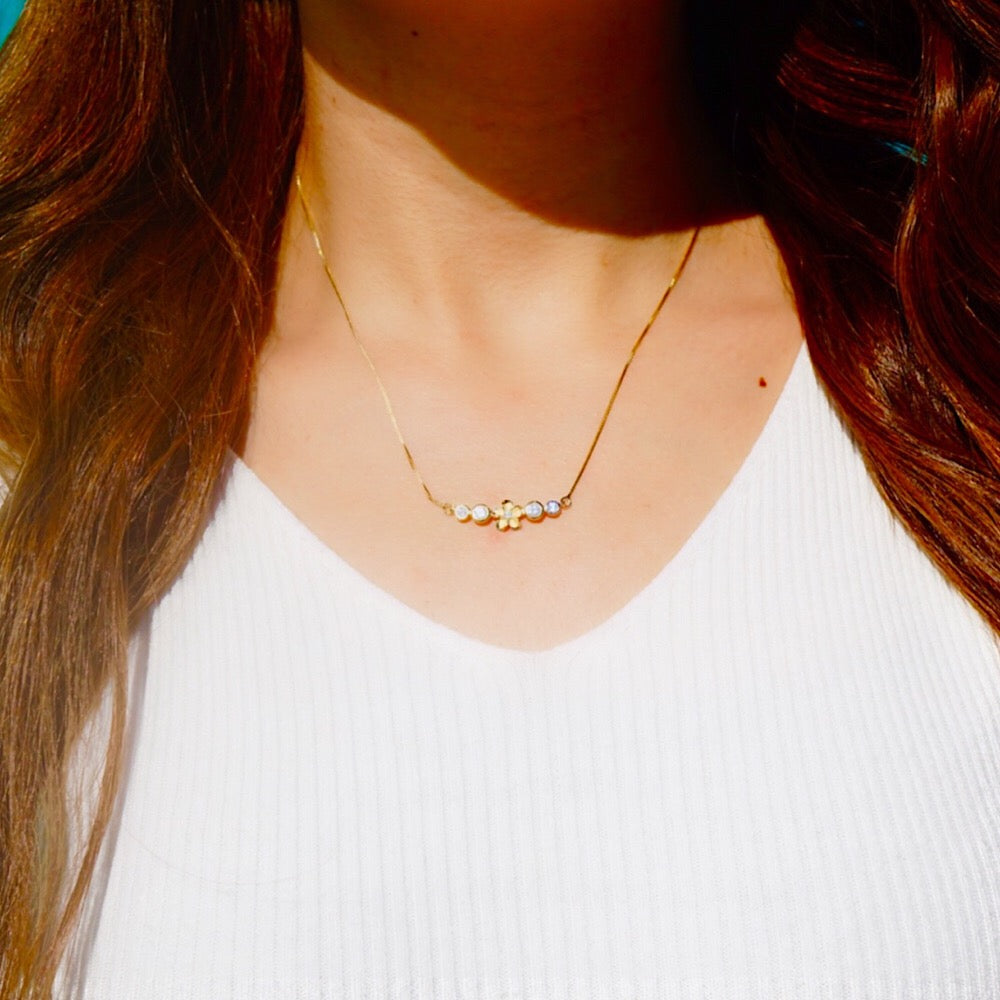 チェーン付きプルメリアCZネックレス 【2-3306】