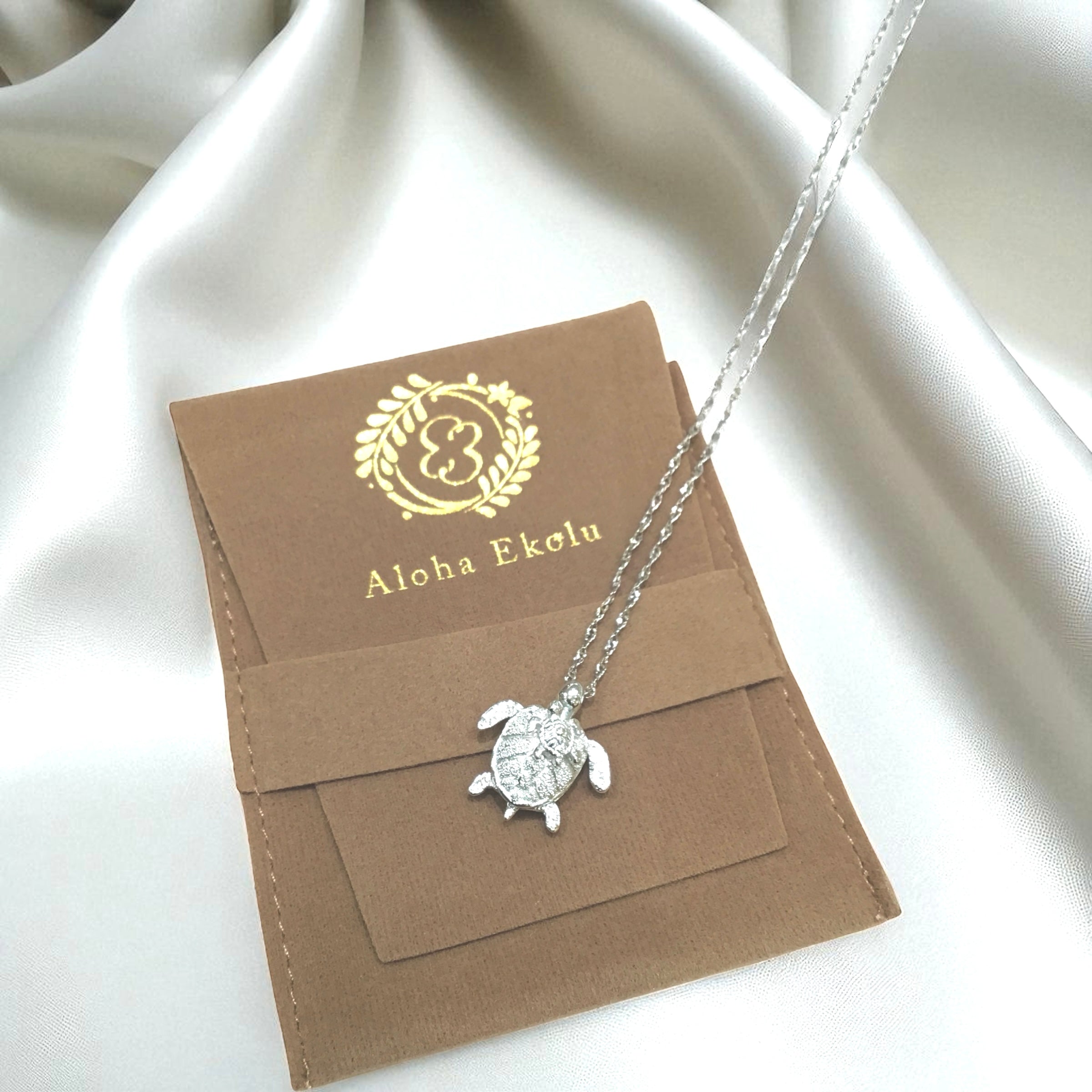 親子ホヌペンダント 【2-6529】