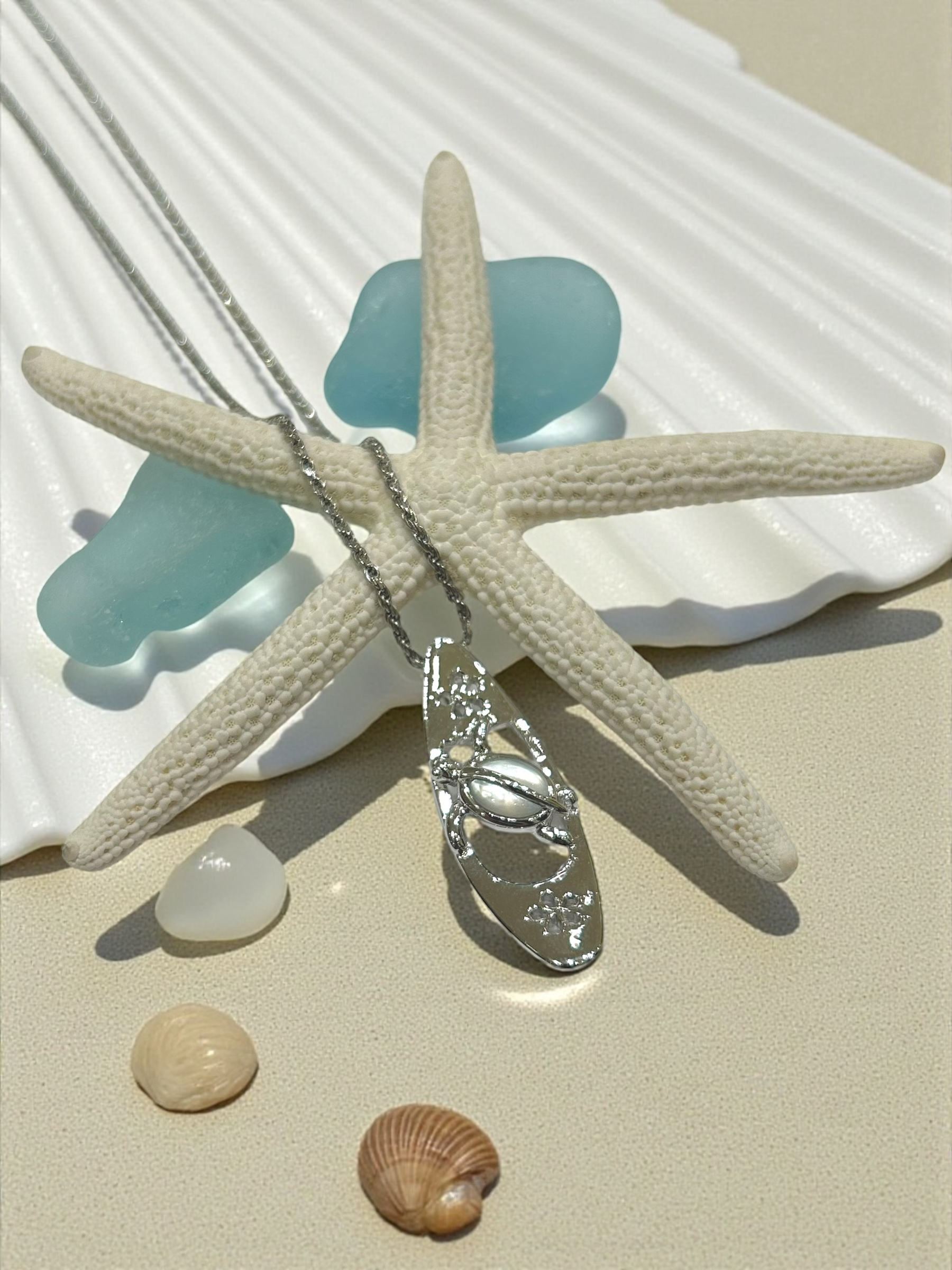 シェルホヌサーフボードペンダント 【2-7052】