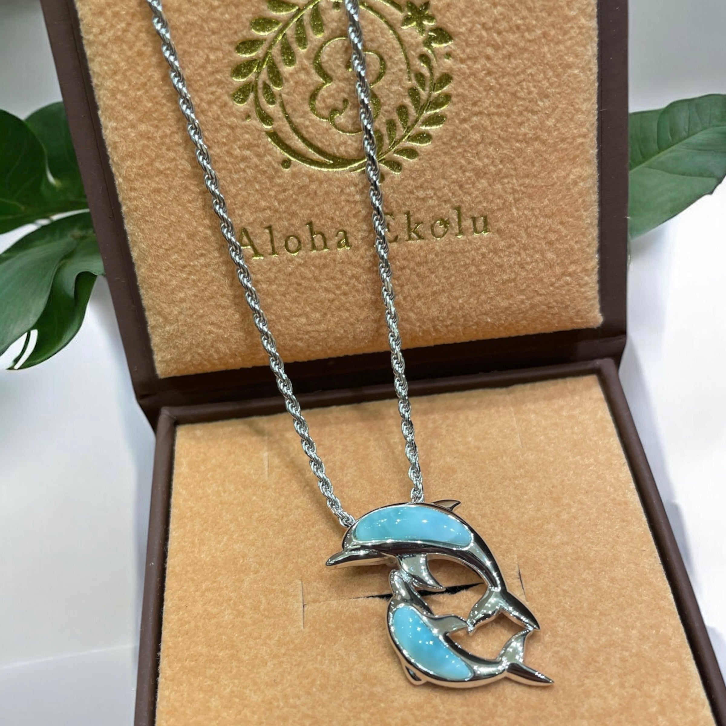 ラリマーツインイルカペンダント 【2-7168】