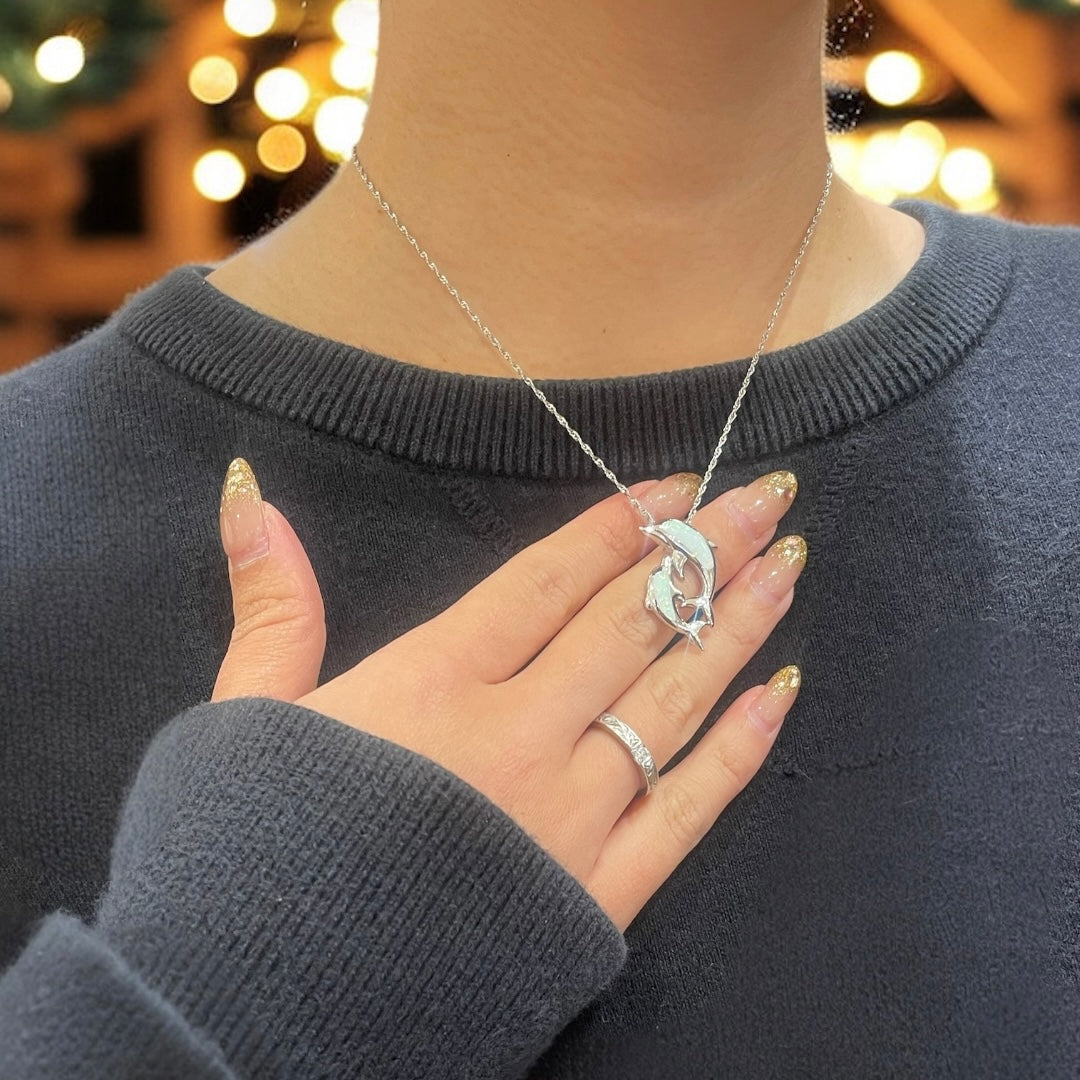 オパールツインイルカペンダント 【2-1357】