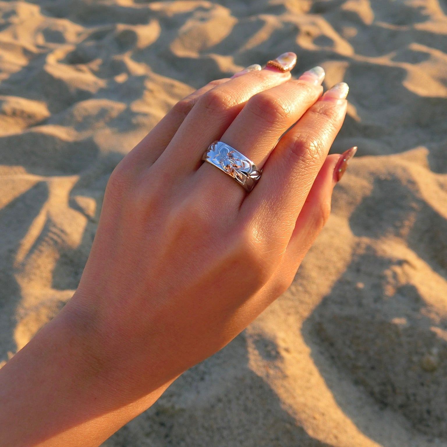 8mm マイレリーフ彫りプルメリア&ホヌリング 【3-3558】