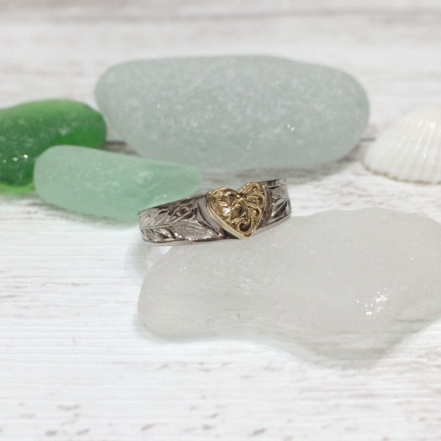 14K手彫りハート&マイレリーフ柄シルバーリング 【3-3725】