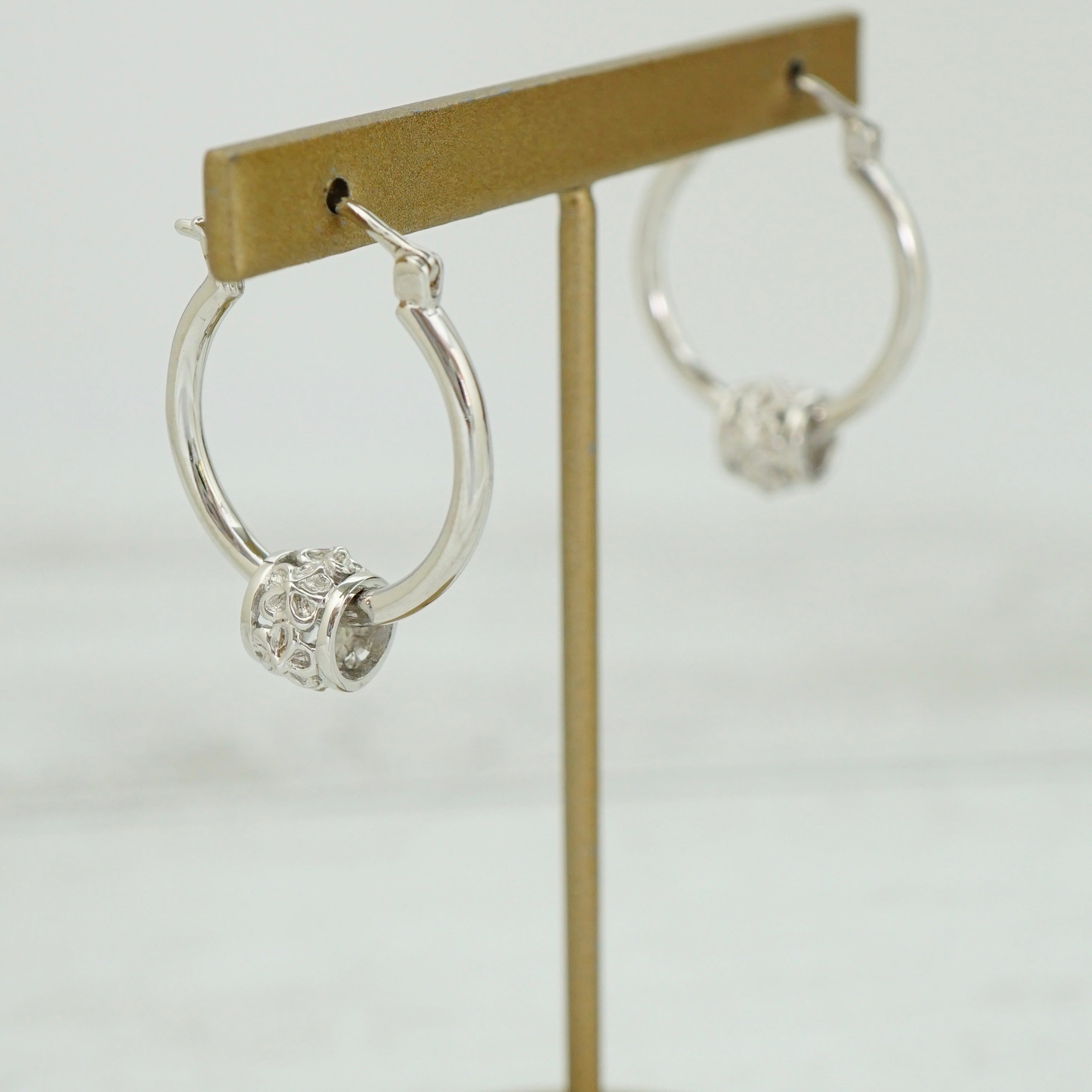 プルメリアバレルフープピアス 【4-0570】