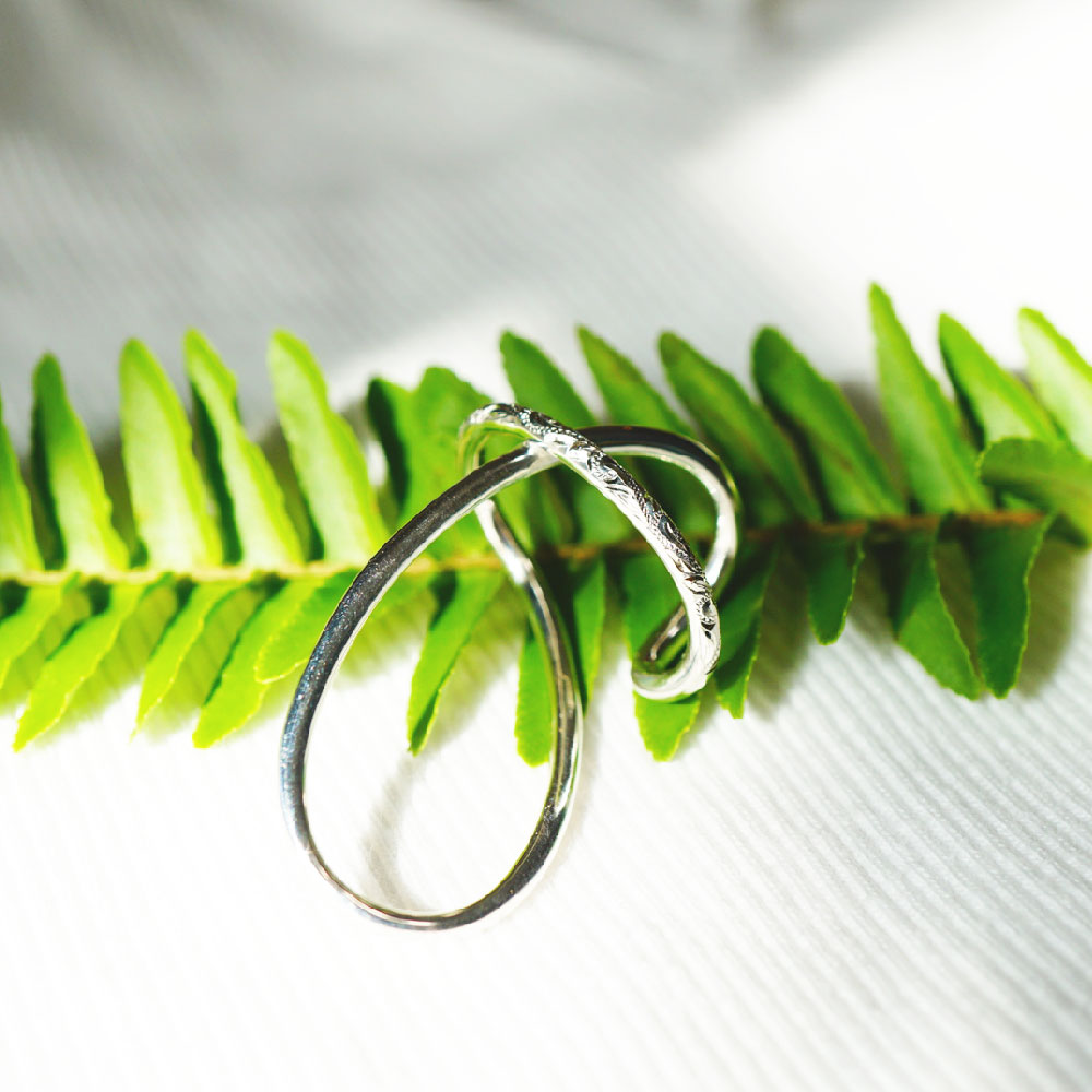 手彫りニュアンスイヤーカフ 【4-3991】