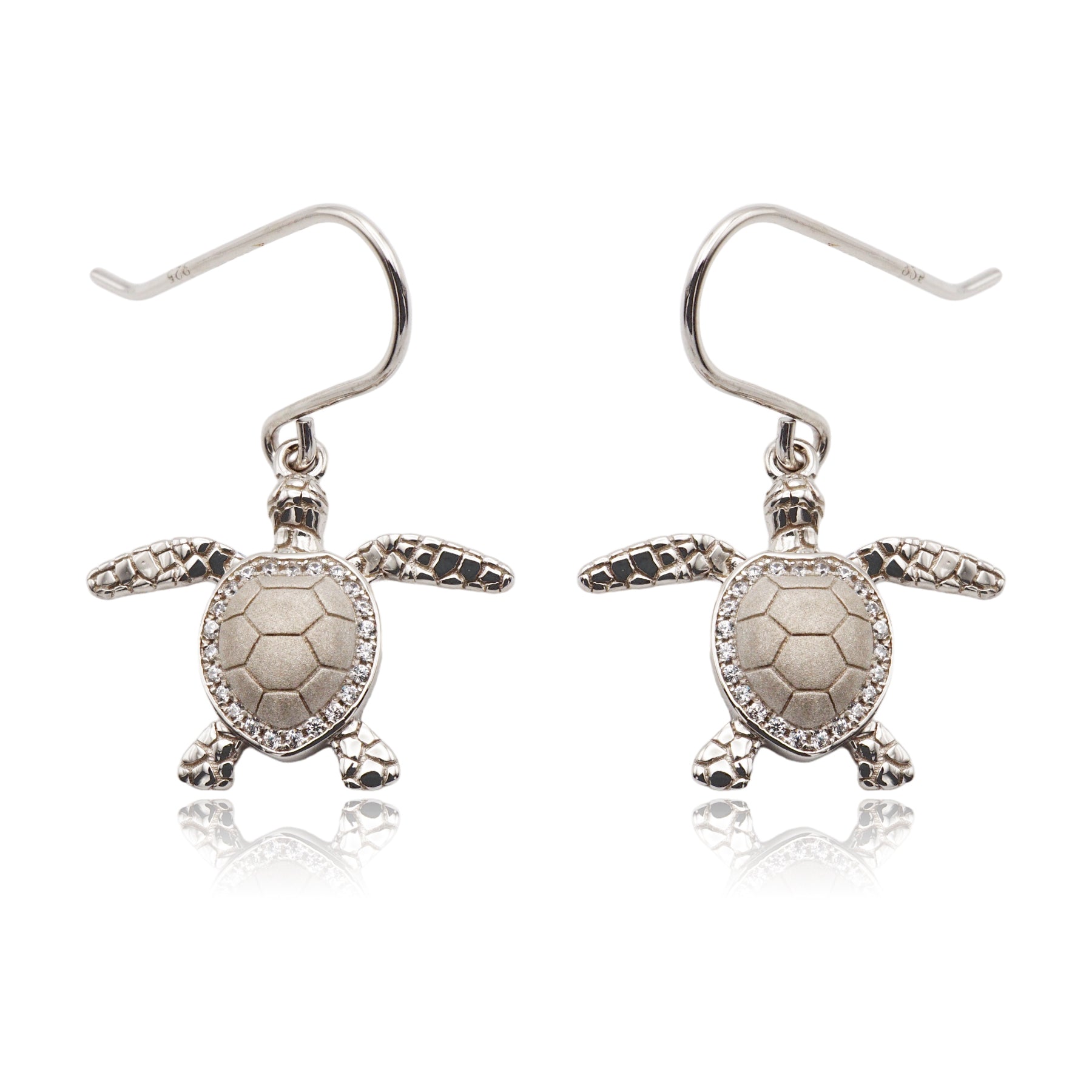 タートル・パヴェCZフックピアス 【4-4080】