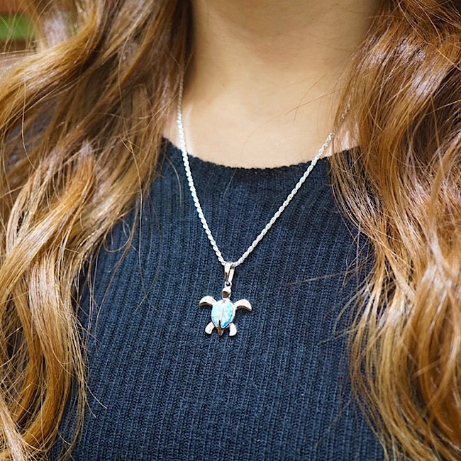 パープルオパールホヌペンダント 【2-3924 】