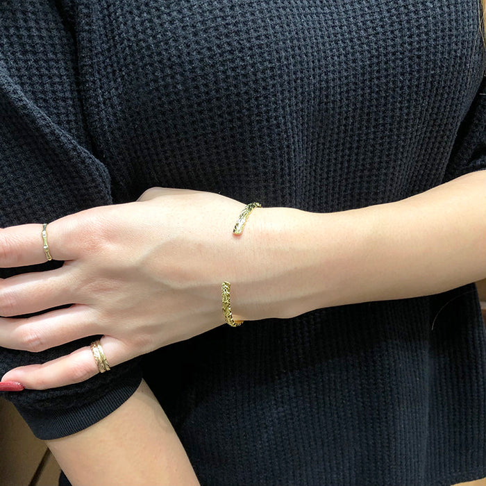 4mmマイレリーフ・プルメリア・ホヌバングル 【5-1071】