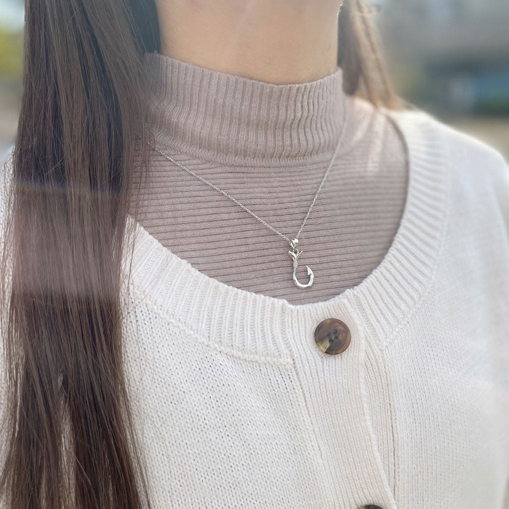 14K フィッシュフックペンダント 【7-3523】