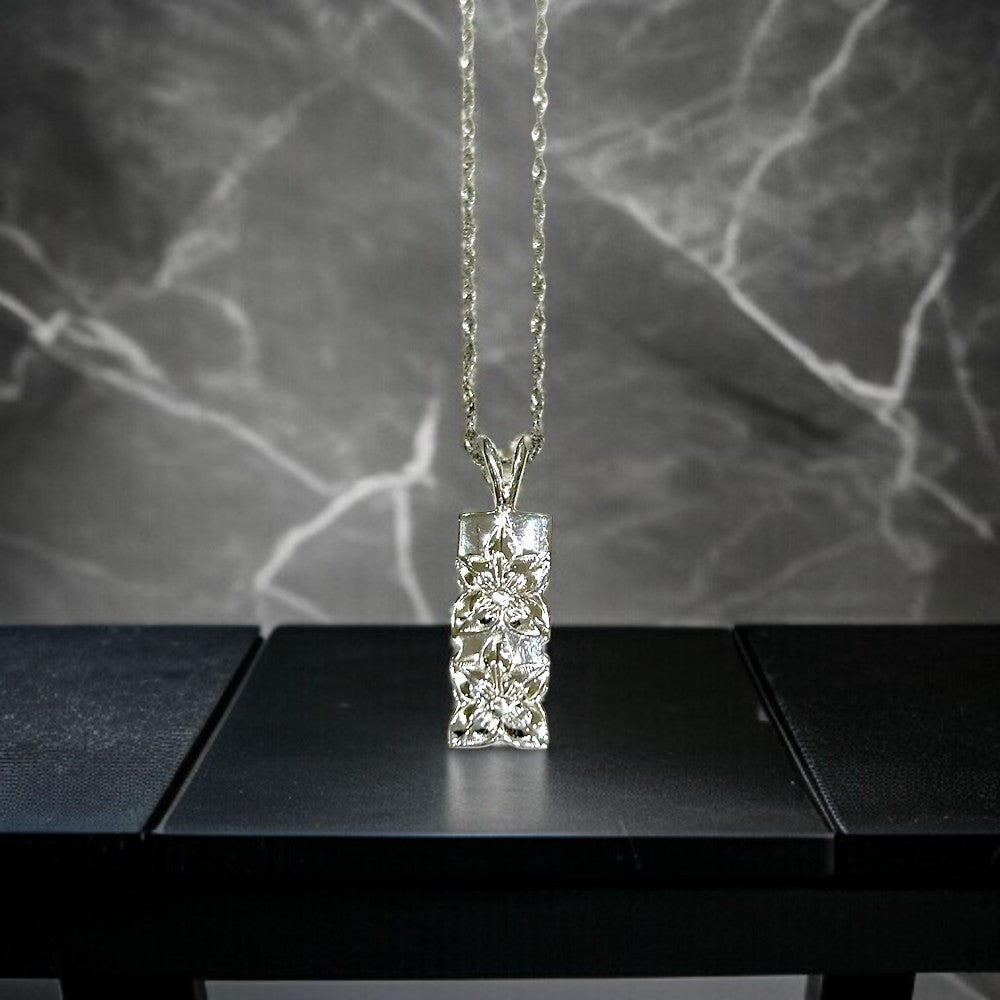 8mmプルメリア彫りプレートペンダント 【2-6505】