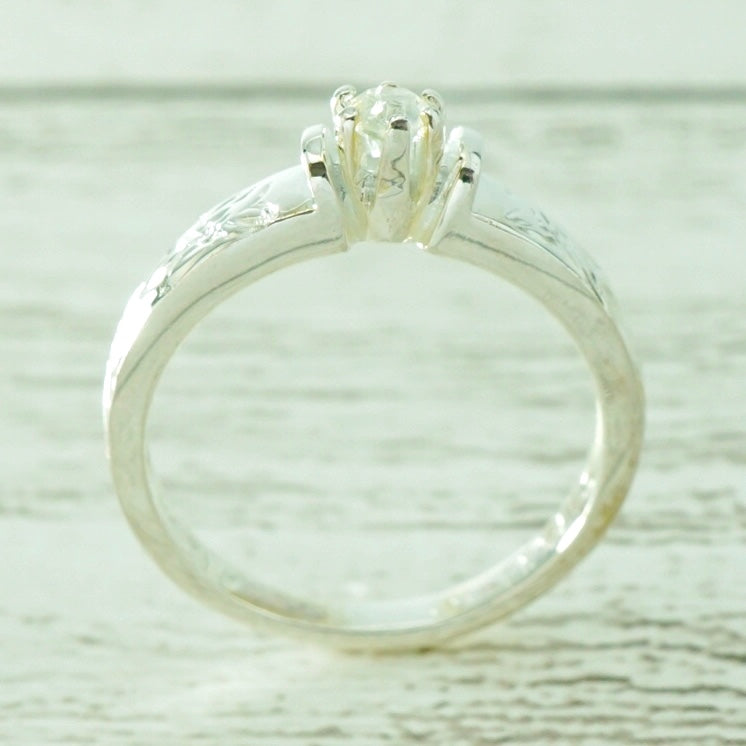 4mmCZリング【3-2988】