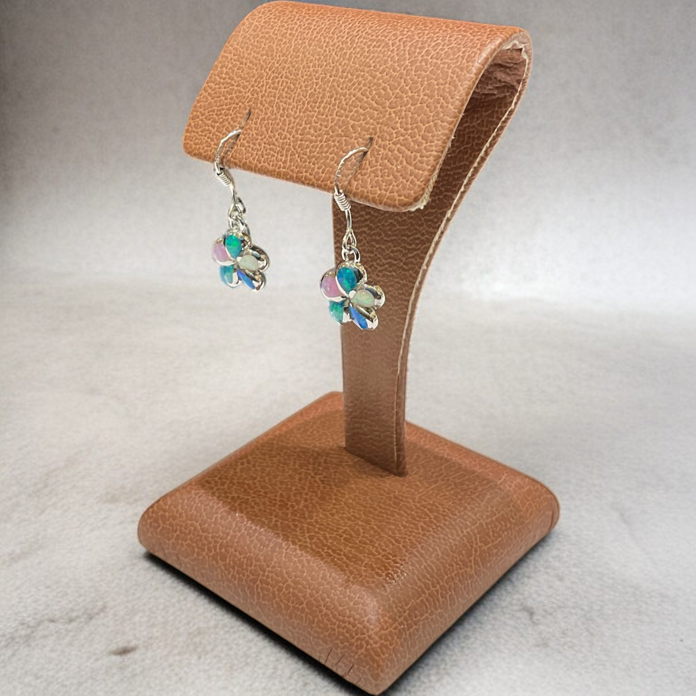 オパールプルメリアピアス 【4-1119】