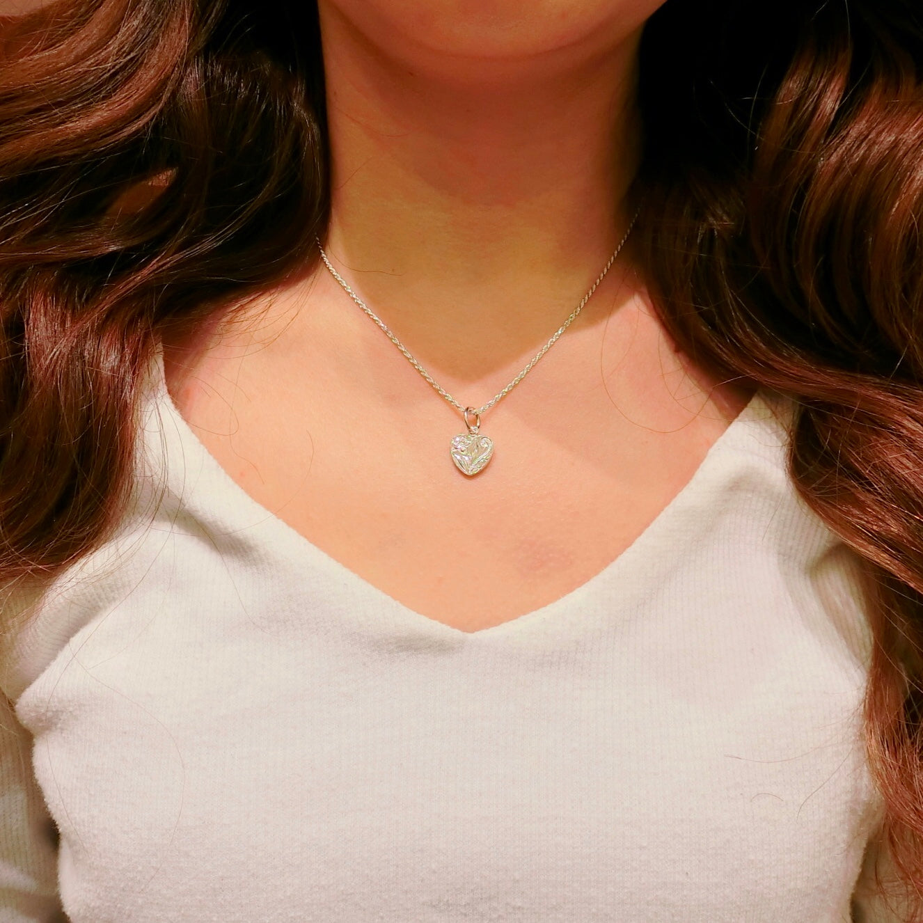 スクロールハートペンダント　【2-4167】