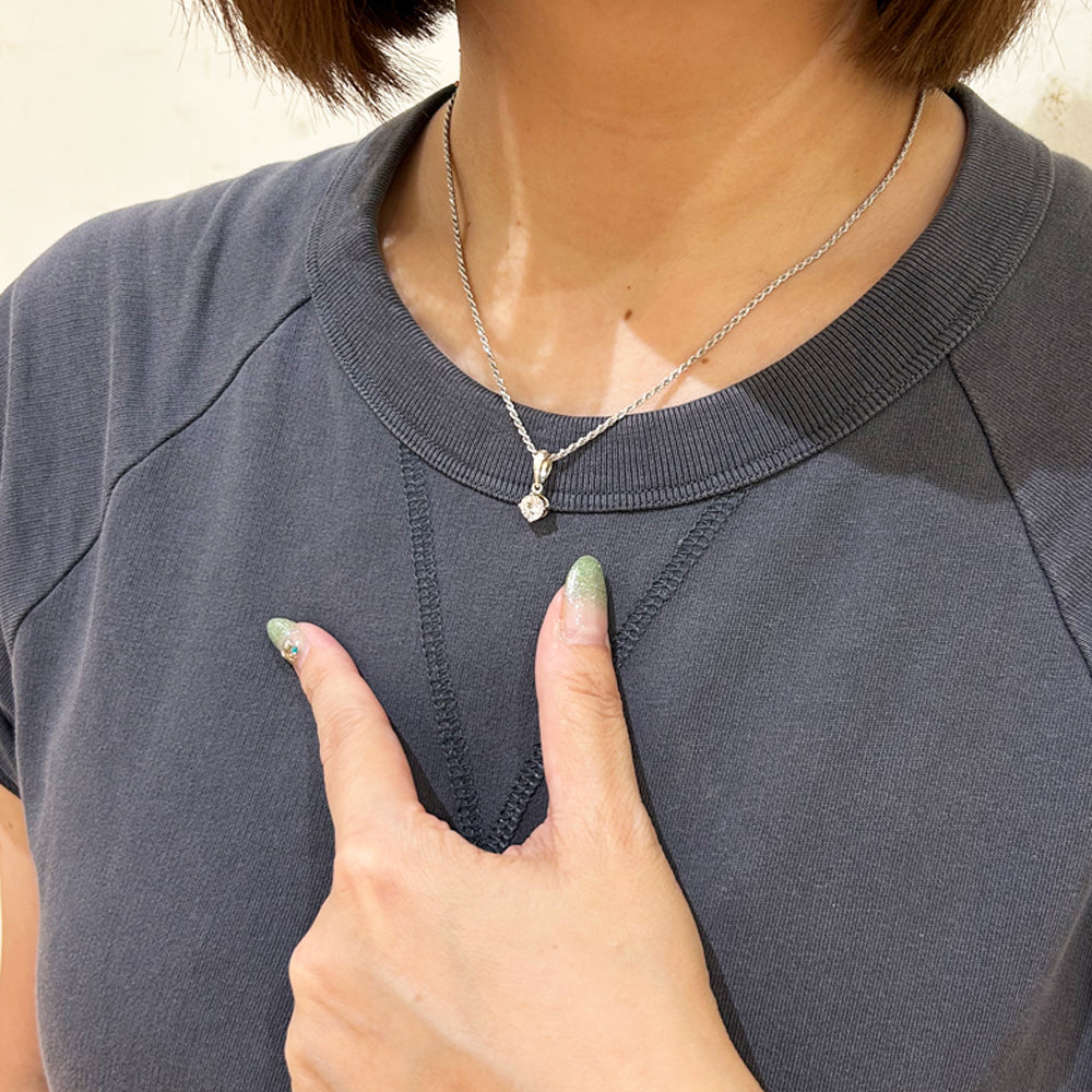 スクロールベイル CZペンダント　【2-1838】