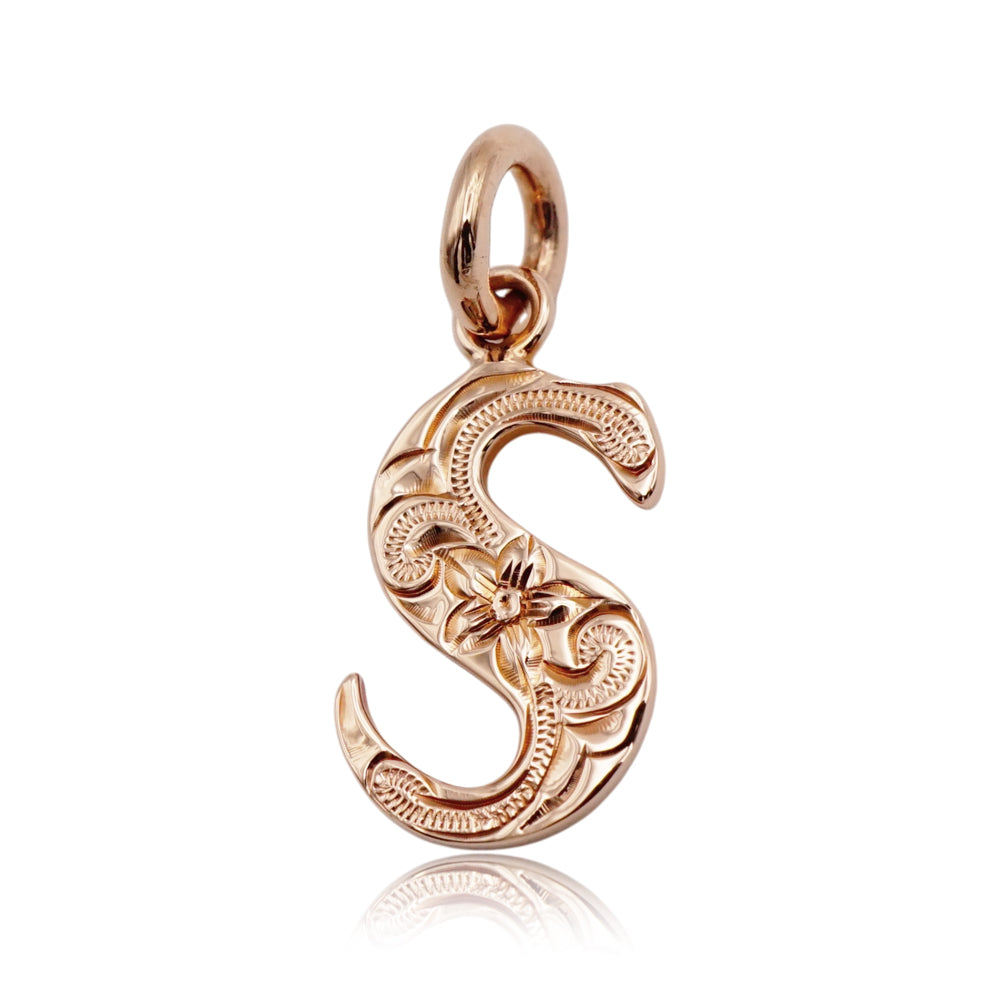 14K スクロールイニシャルペンダント　【7-4148】