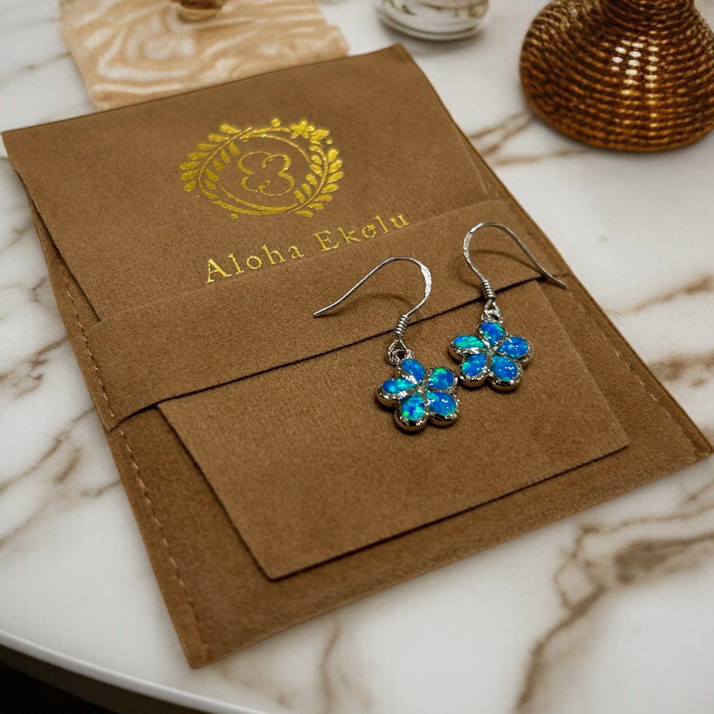 オパールプルメリアピアス　【4-1119】