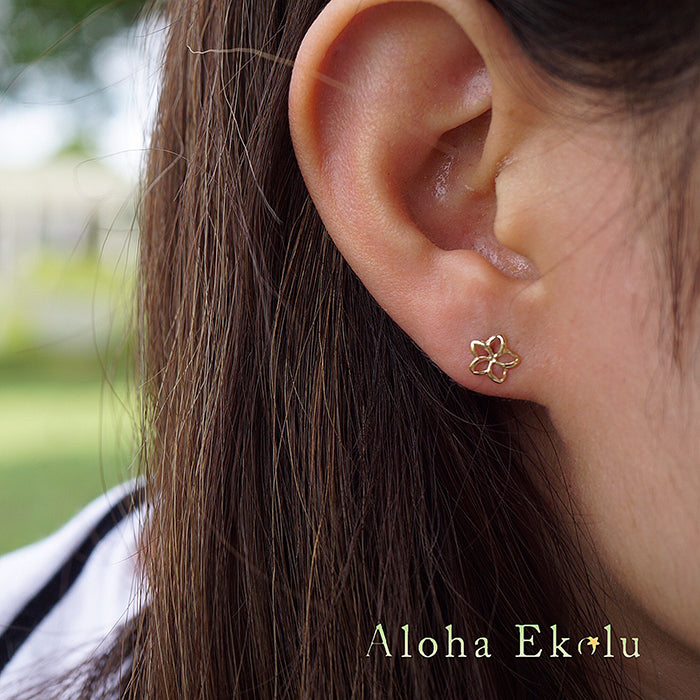 14K透かしプルメリアピアス　【9-0001】