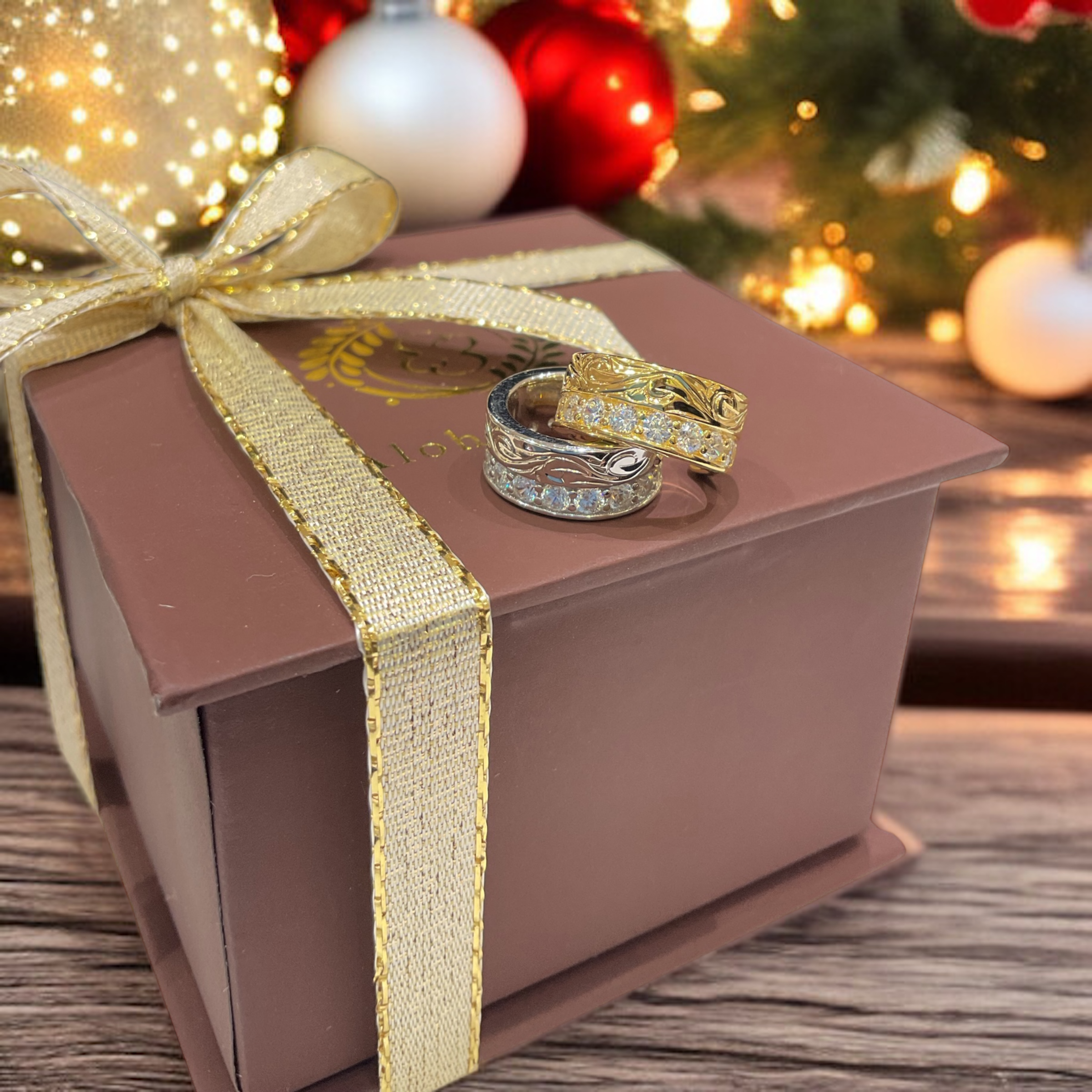 スクロールハーフキュービックジルコニアイヤーカフ　【4-4622】