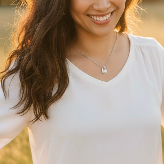 プルメリア馬蹄ペンダント　【2-4334】