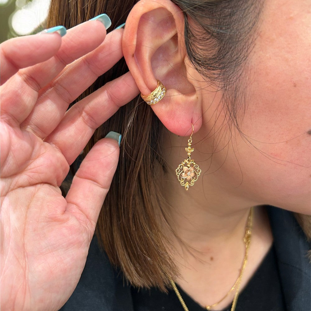 K14スクロール＆プルメリアピアス　【9-1015】