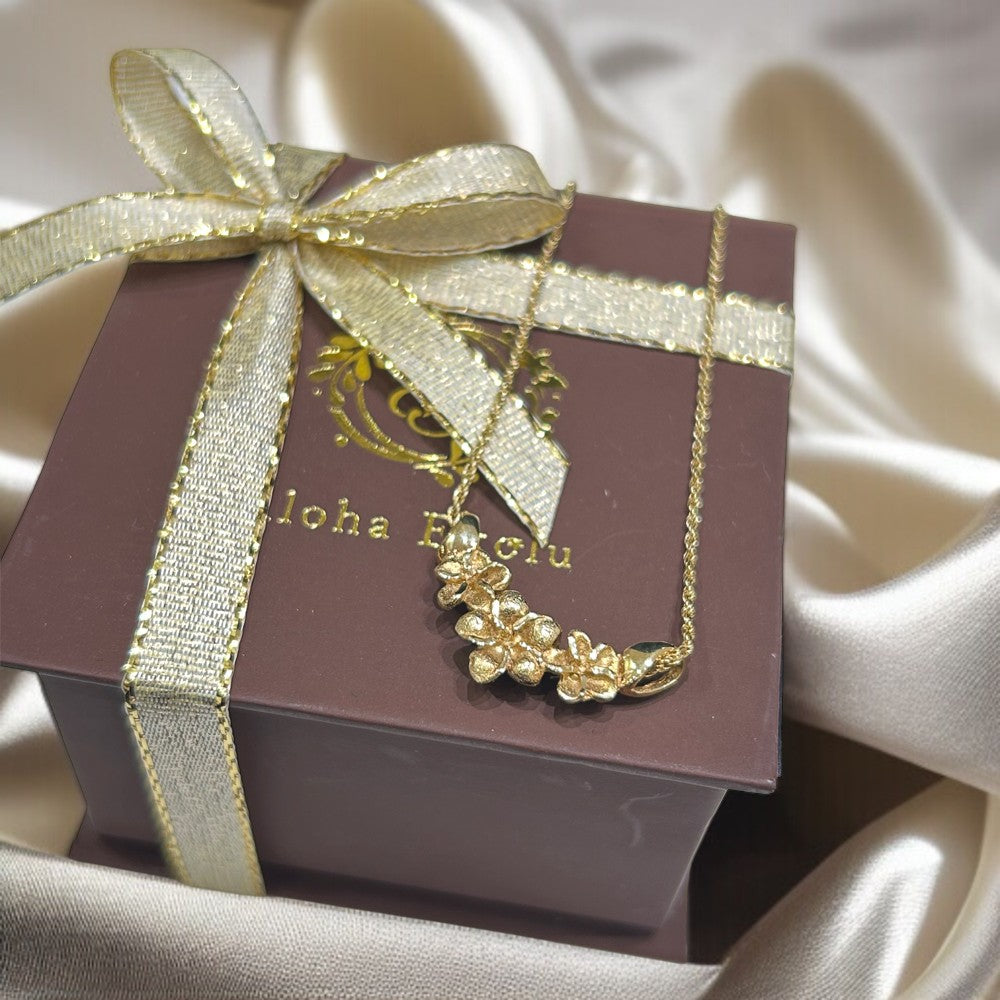 K14プルメリア3連ペンダント　【7-1369】