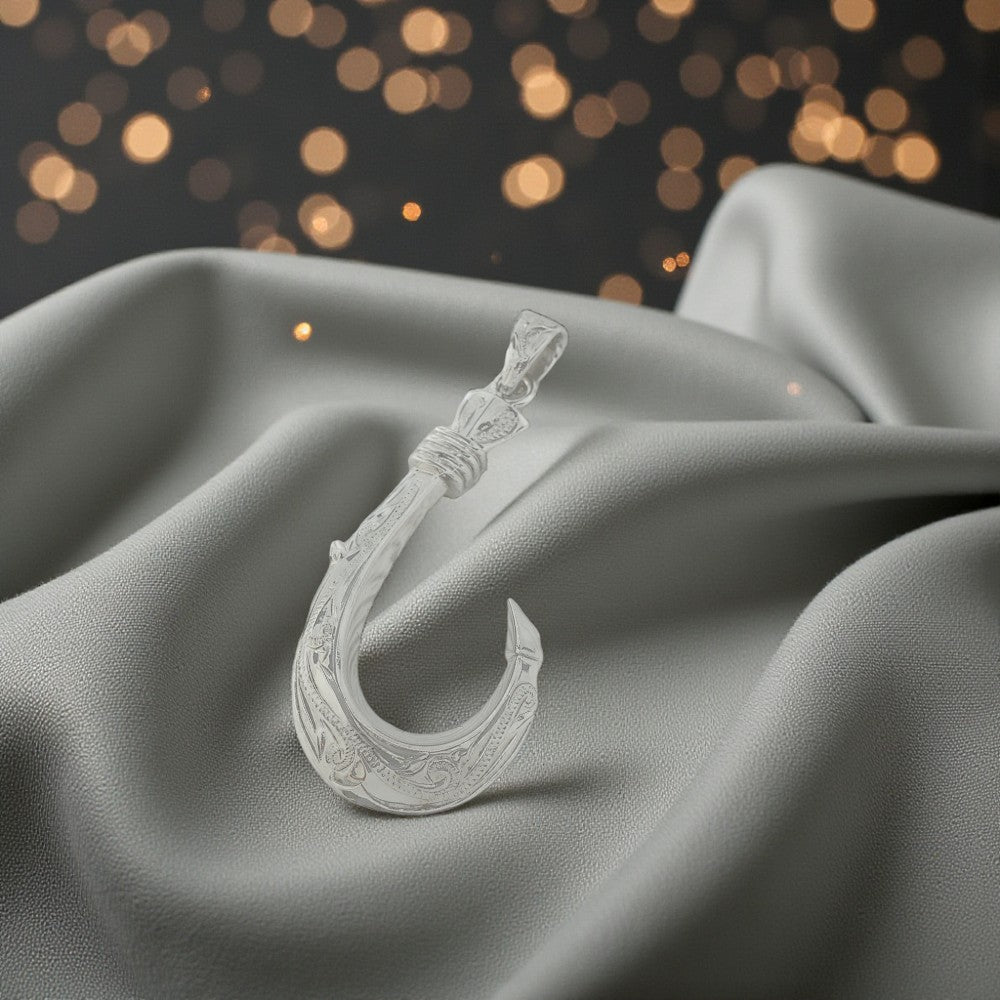 リバーシブルヘビーフィッシュフックペンダント　【2-2774】