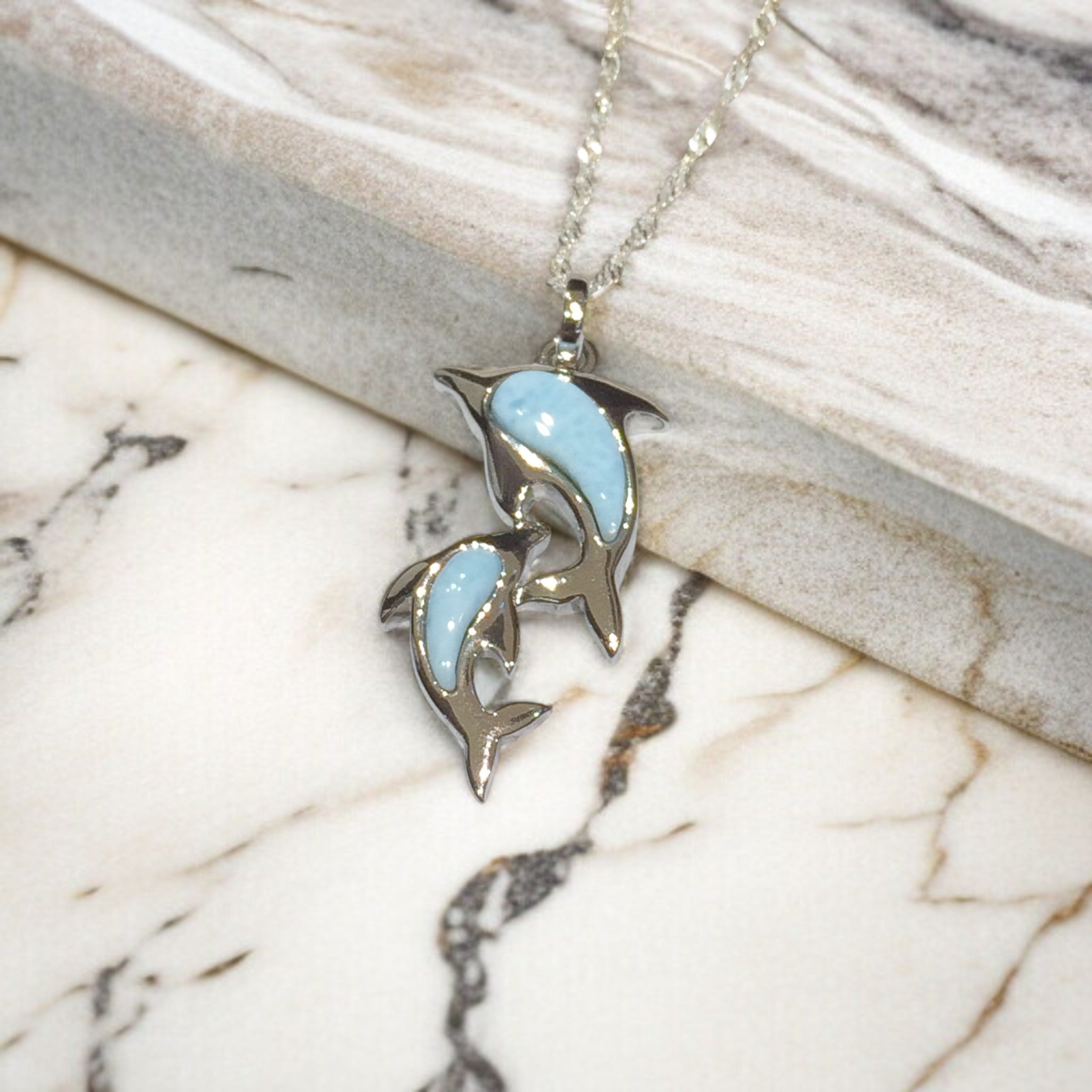 ラリマーツインイルカペンダント　【2-7168】