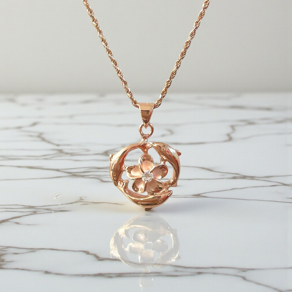 スイミングイルカ＆プルメリアペンダント　【2-5768】